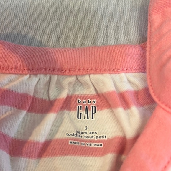 GAP NWOT Pink and White Camisole with Ruched Neckline - Picture 2 of 4